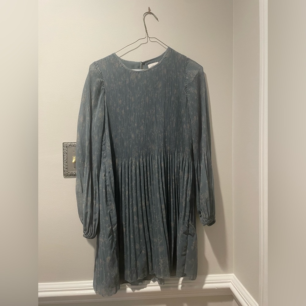 BRAND NEW! Aritzia daydreamer mini dress